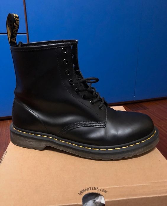 Botas Dr martens smooth 1460 e caixa  42