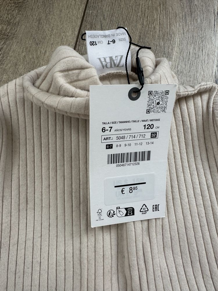 Zara гольф для дівчинки новий