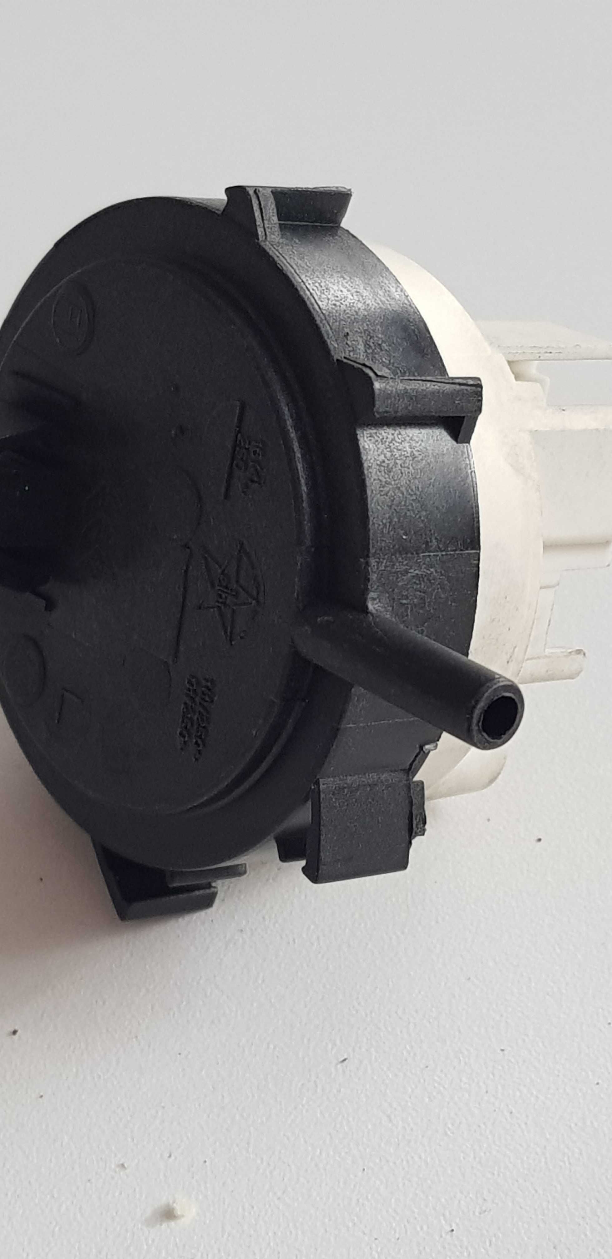 Hydrostat Elbi typ 760 pralka whirpool