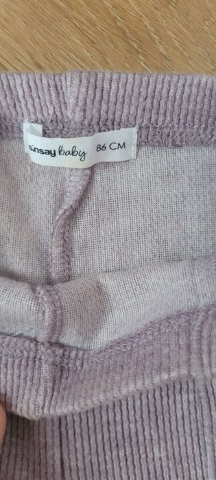 Legginsy rozszerzane 86