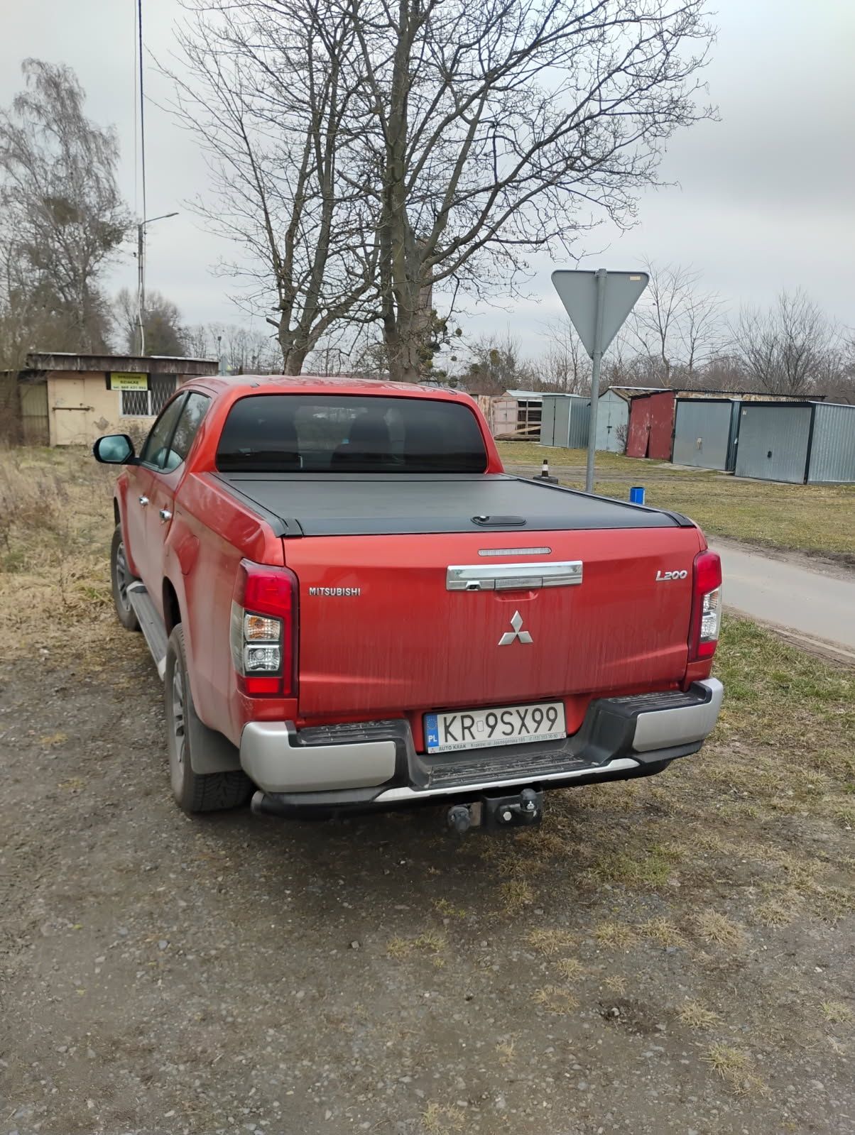 Mitsubishi L200 2.2 d DC Stark Basic