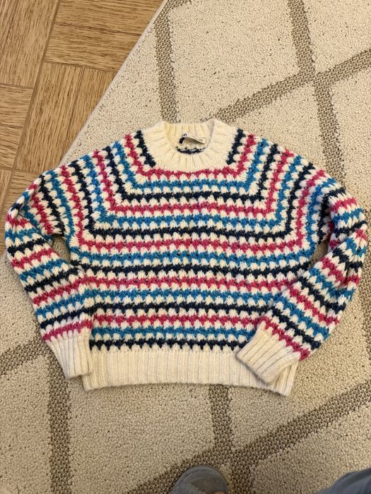 Яскравий светр Zara