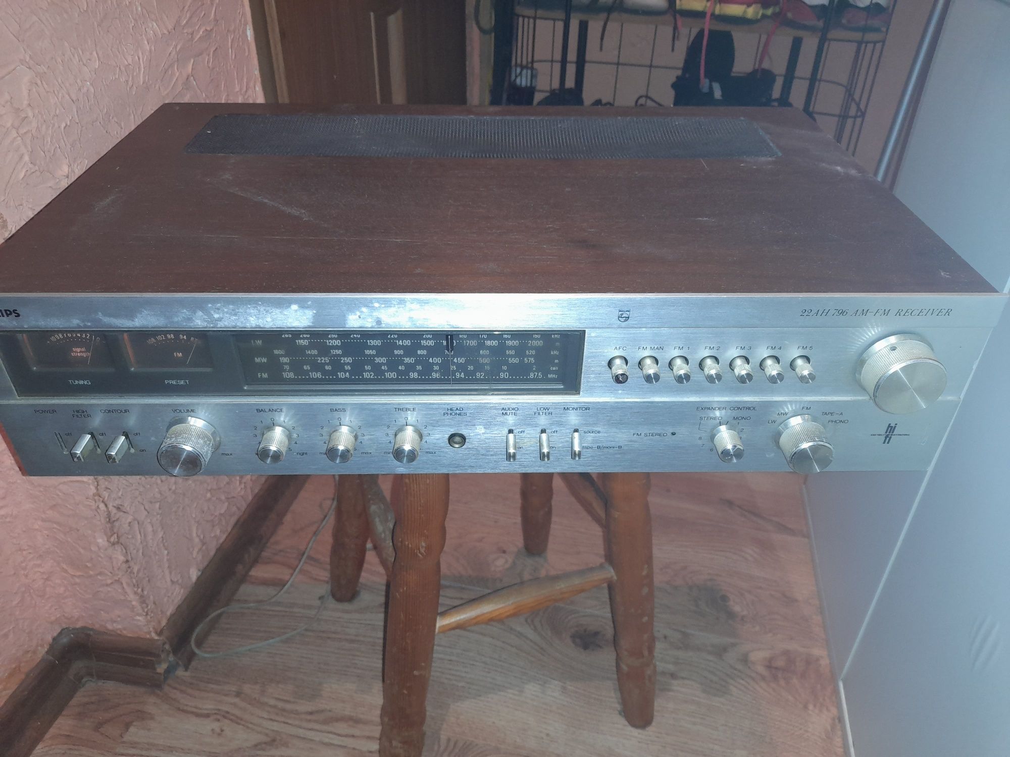 Amplituner PHILIPS 22AH 796 receiver