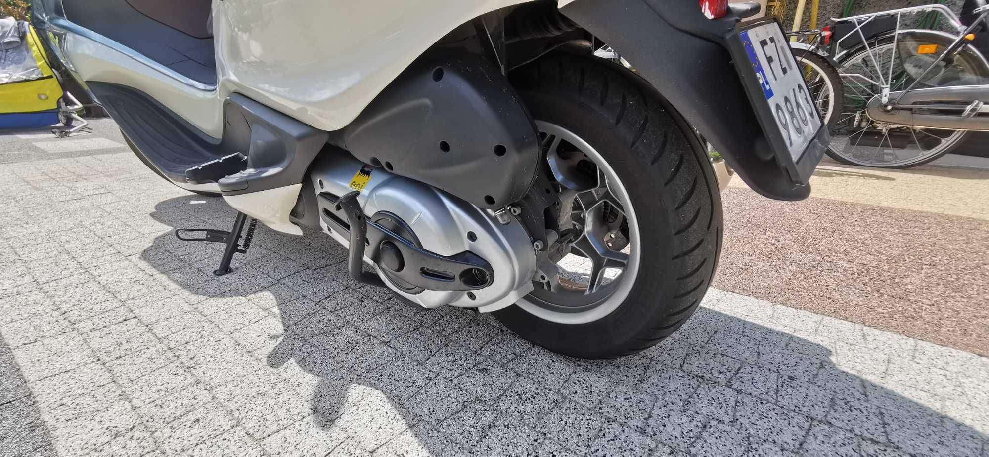 Piaggio X10 13tyś. przebiegu! JAK NOWY Pojemność 500cm3.