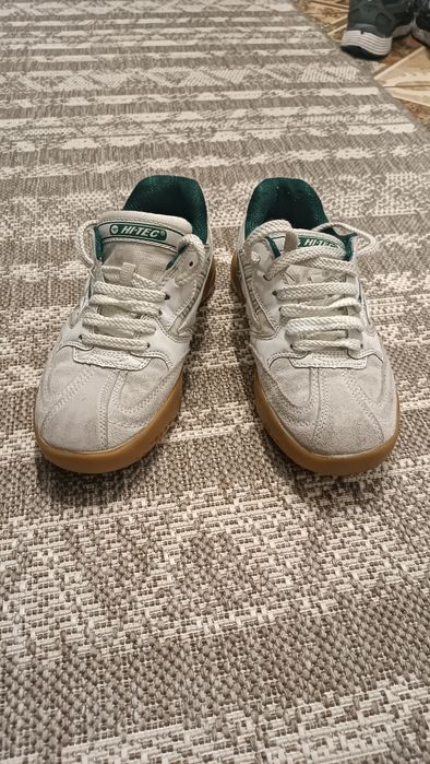 Кросівки шкіряні