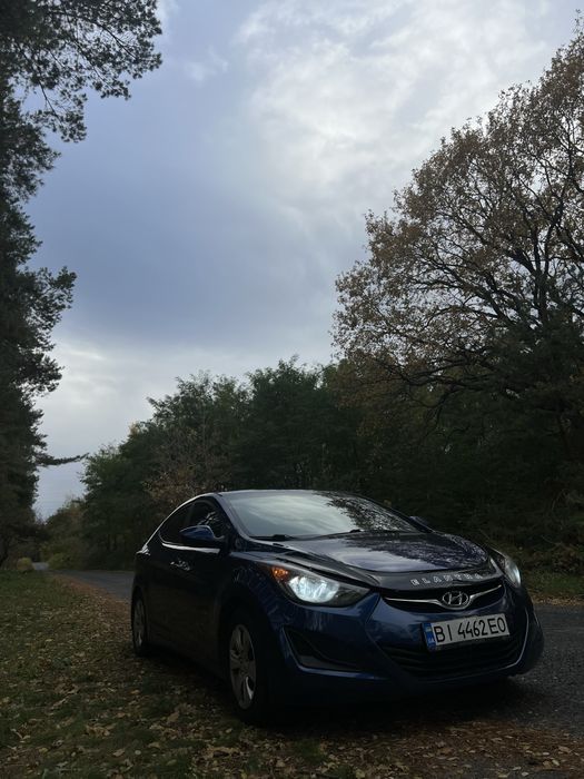 Hyudai елантра 2016 рік