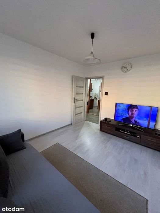 2 pokoje, 32m2 ,  2 piętro ,