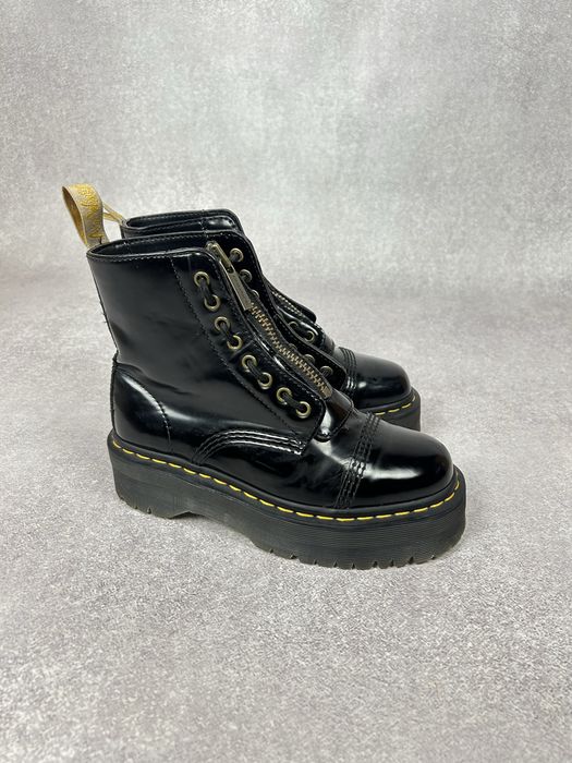 Жіночі черевики Dr. Martens Vegan Sinclair