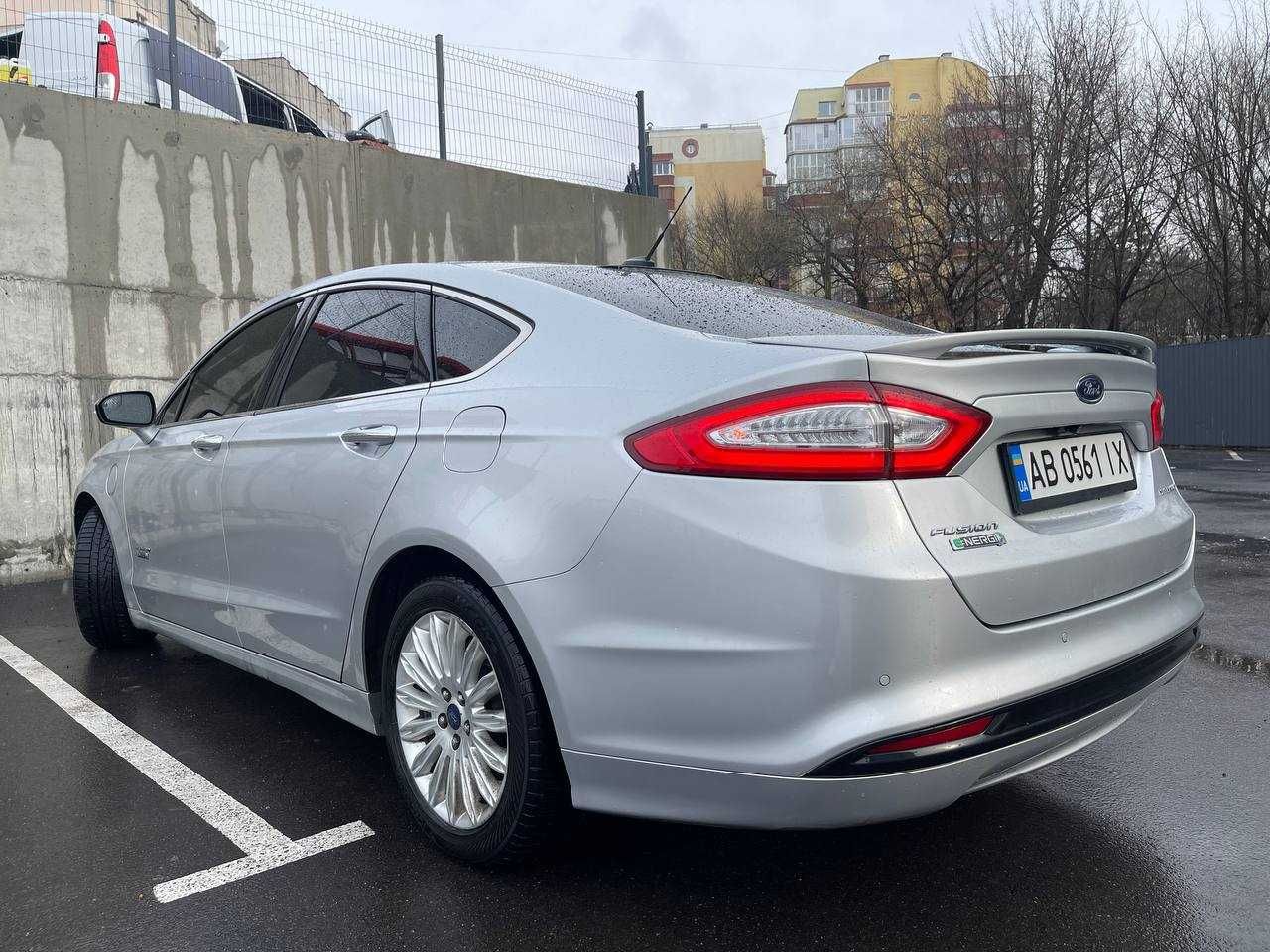 Ford Fusion Hybrid Plug-in 2014