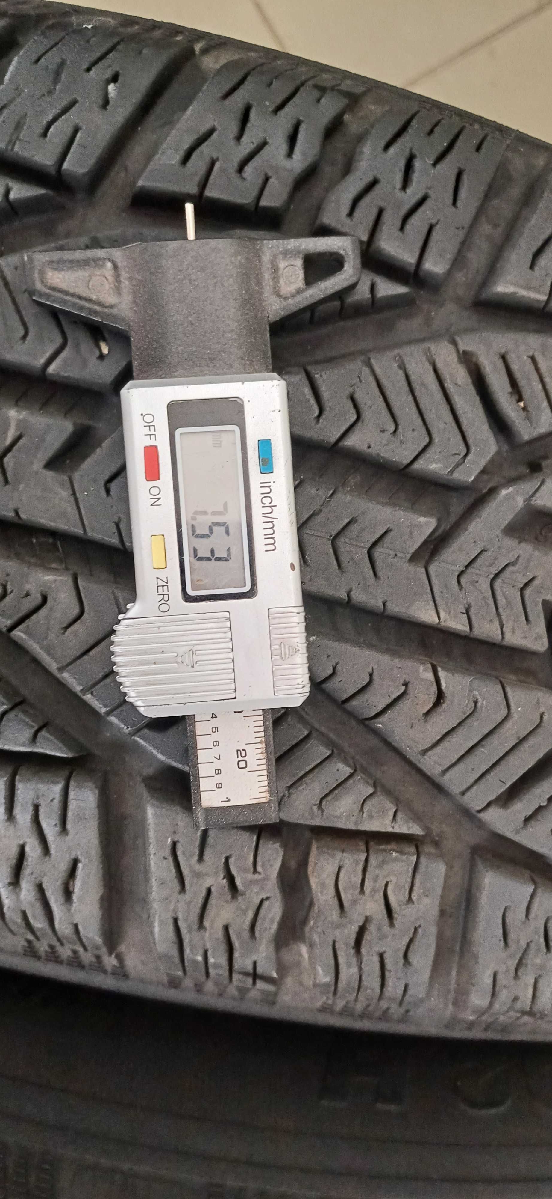 Opony zimowe 215/65 R16 Kormoran SUV Snow 4217 2sztuki
