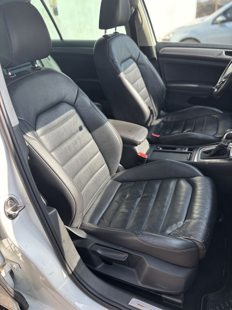 Разборка шрот запчасти Volkswagen E-Golf L0K1 LC9A е гольф електро