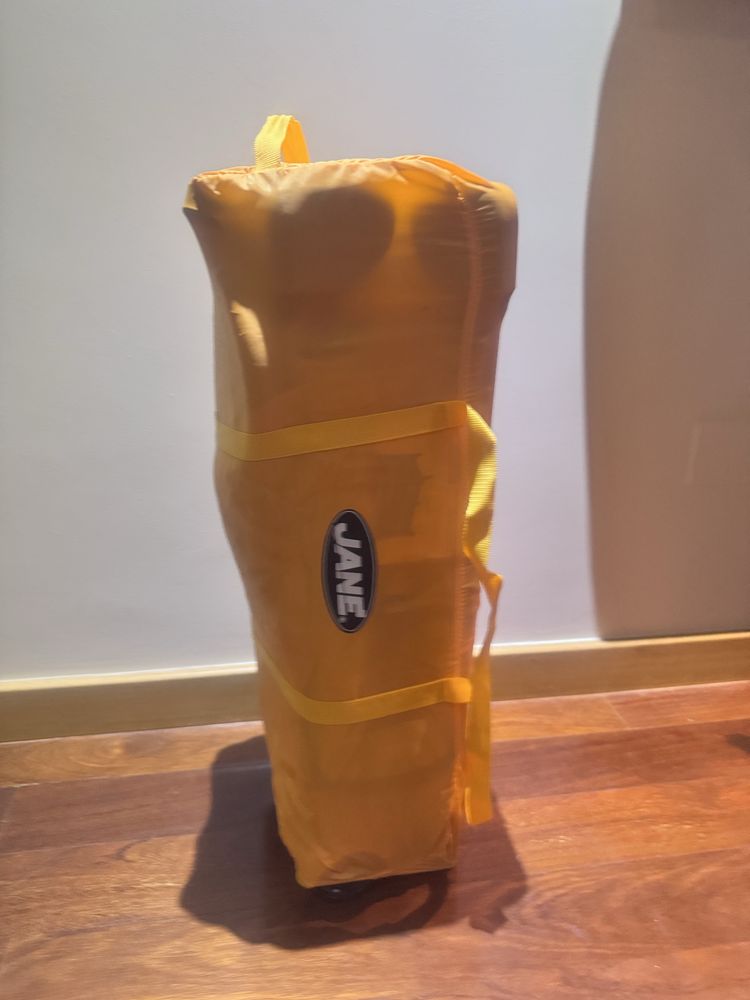 Berço de Viagem Duo Level Toys com Capa