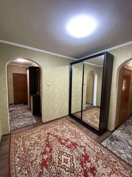 Аренда 3-х ком квартиры Вечерний Бульвар .