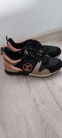 Buty sportowe snakersy 39