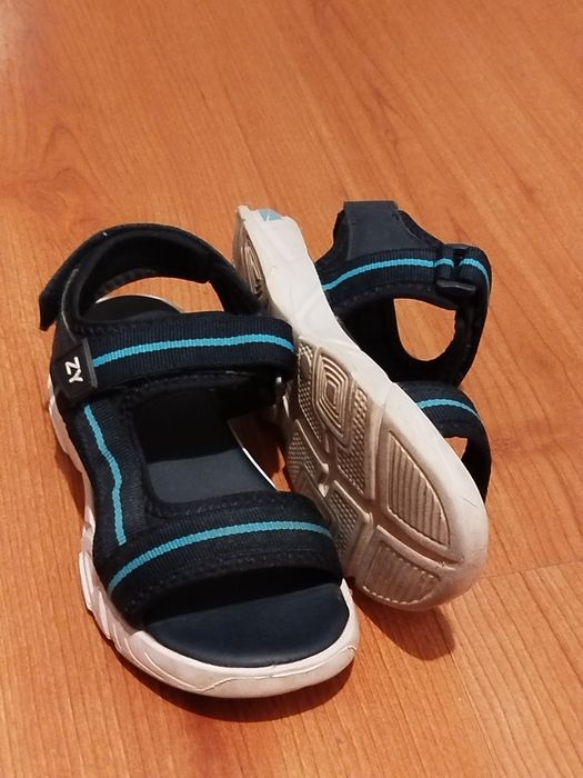 Sandália Menino.