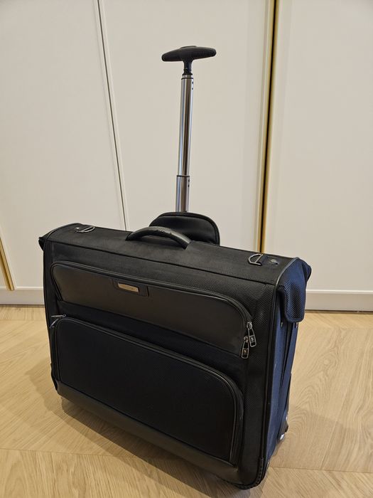 Walizka garderoba Puccini