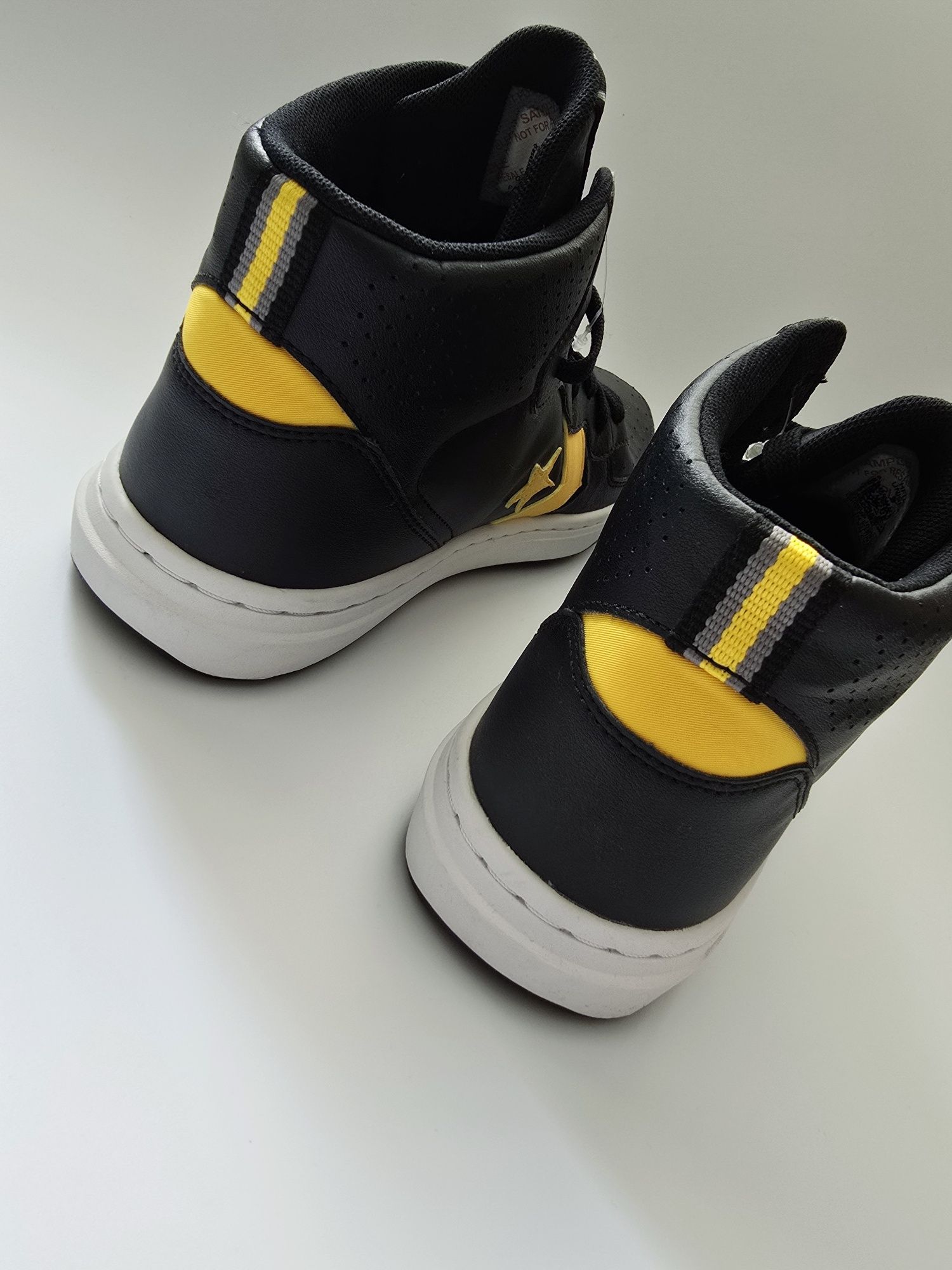 Nowe Converse Rival Mid r.42.5