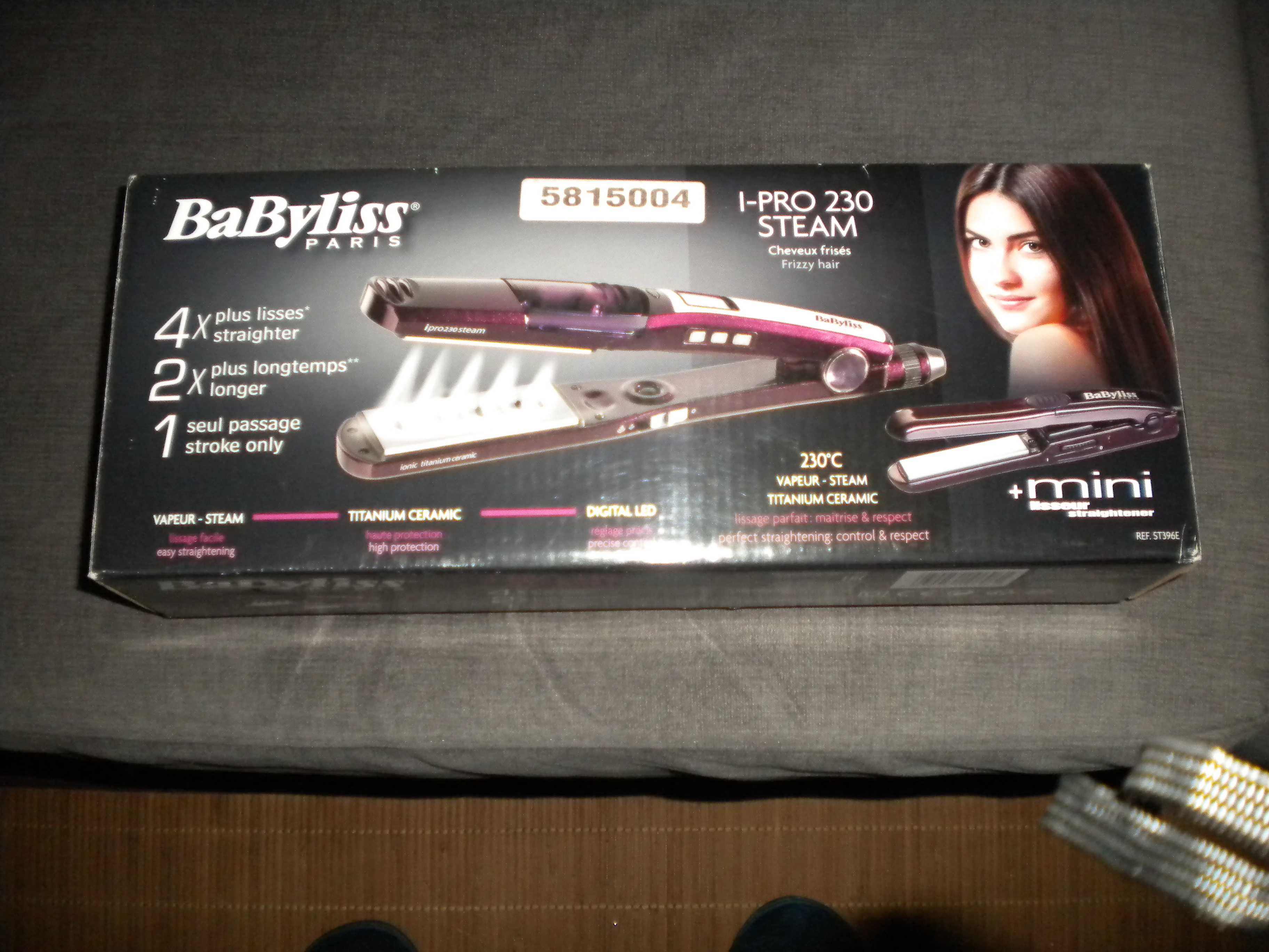 Vendo Alisador de cabelo Babyliss I-Pro 230 Steam + uma mais pequena .
