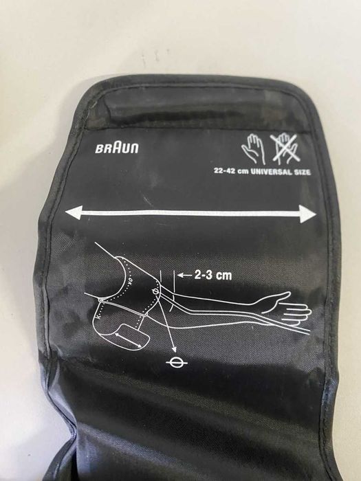Braun ExactFit 2, ciśnieniomierz naramienny