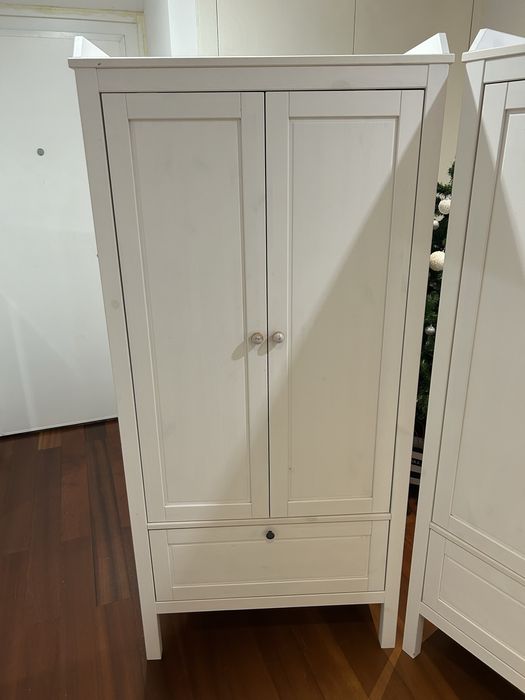 Vendo dois roupeiros ikea SUNDVIK