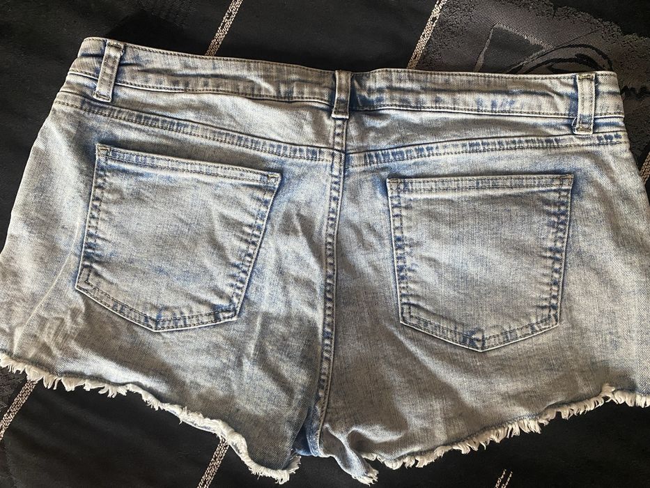 Шорти TopShop продам