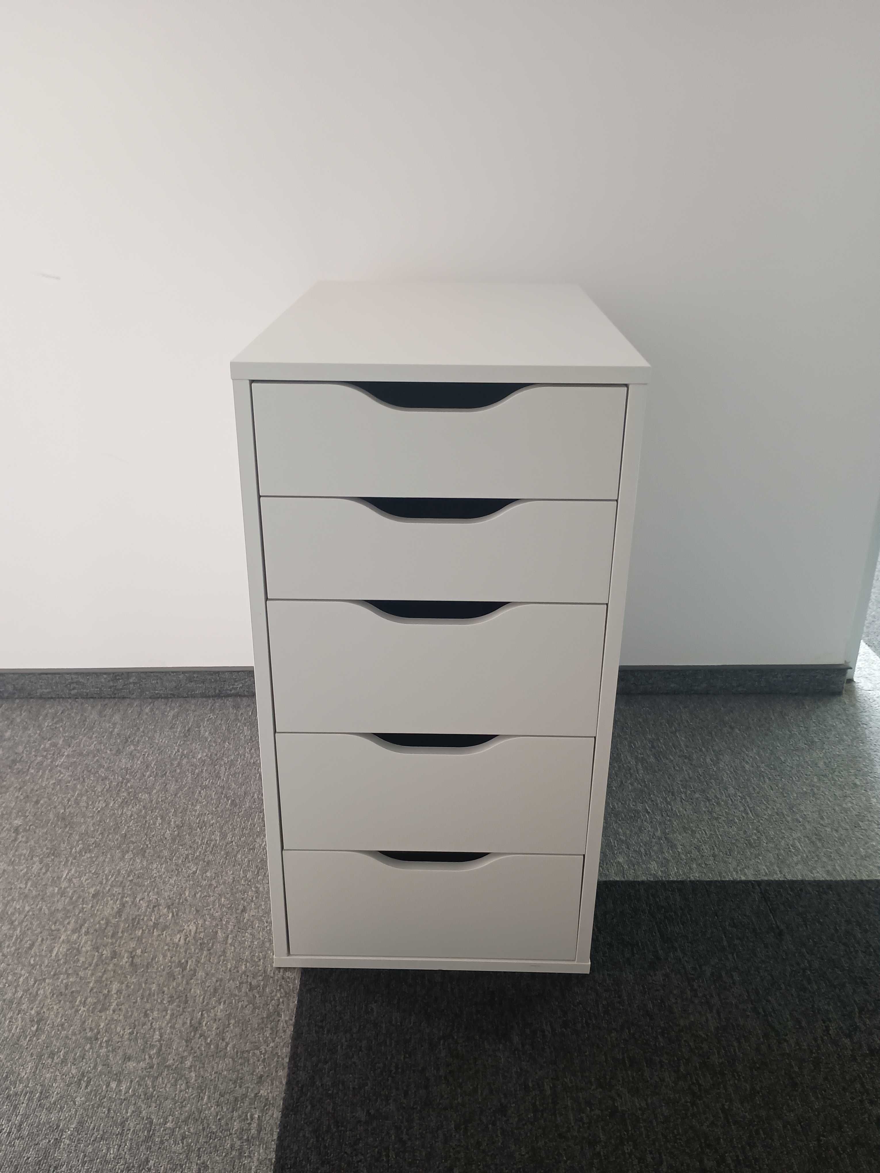 Krzesło biurowe ergonomiczne
