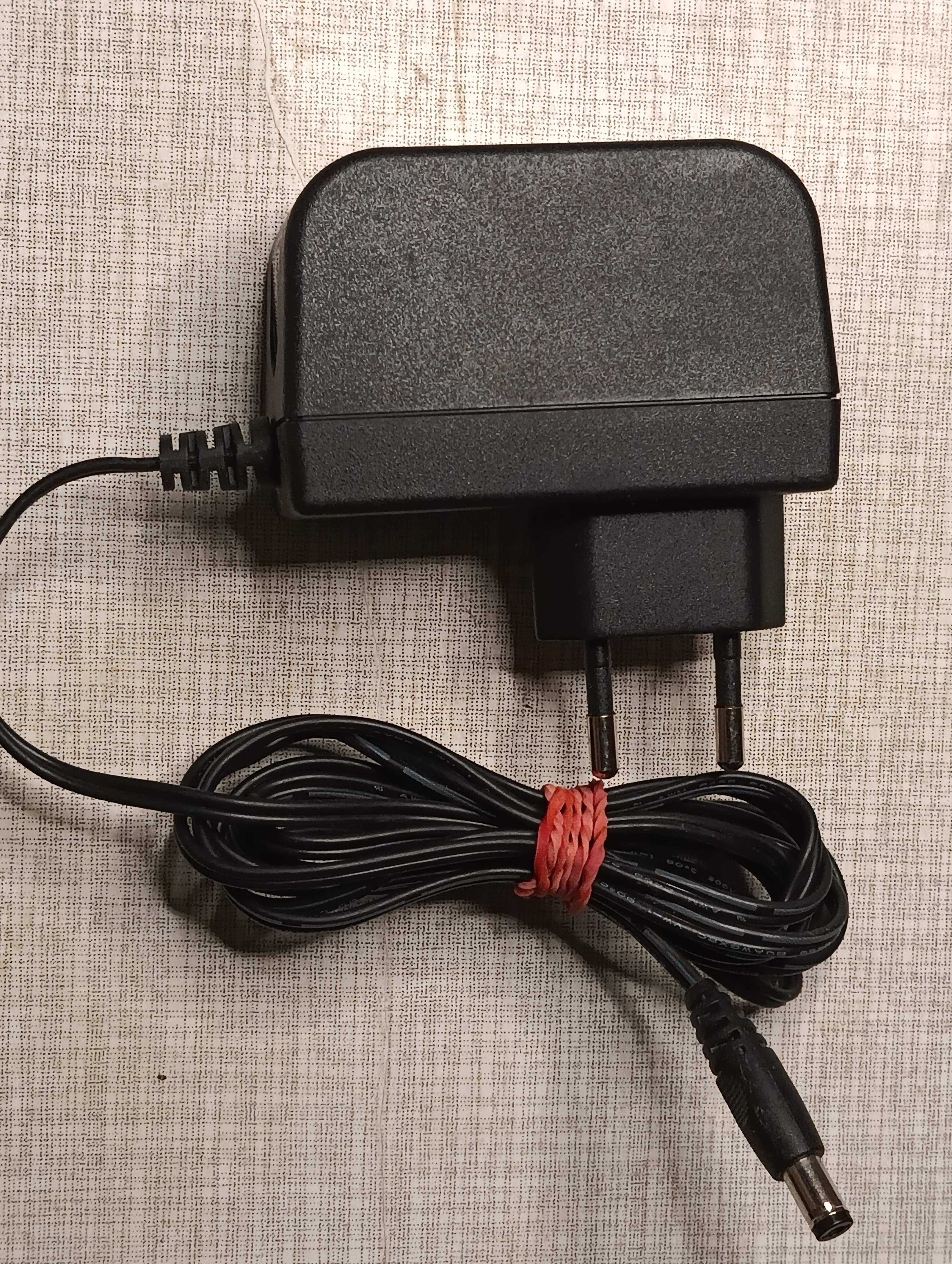 Блок живлення питания 15V 1.2A NETGEAR (5.5×2.1mm)