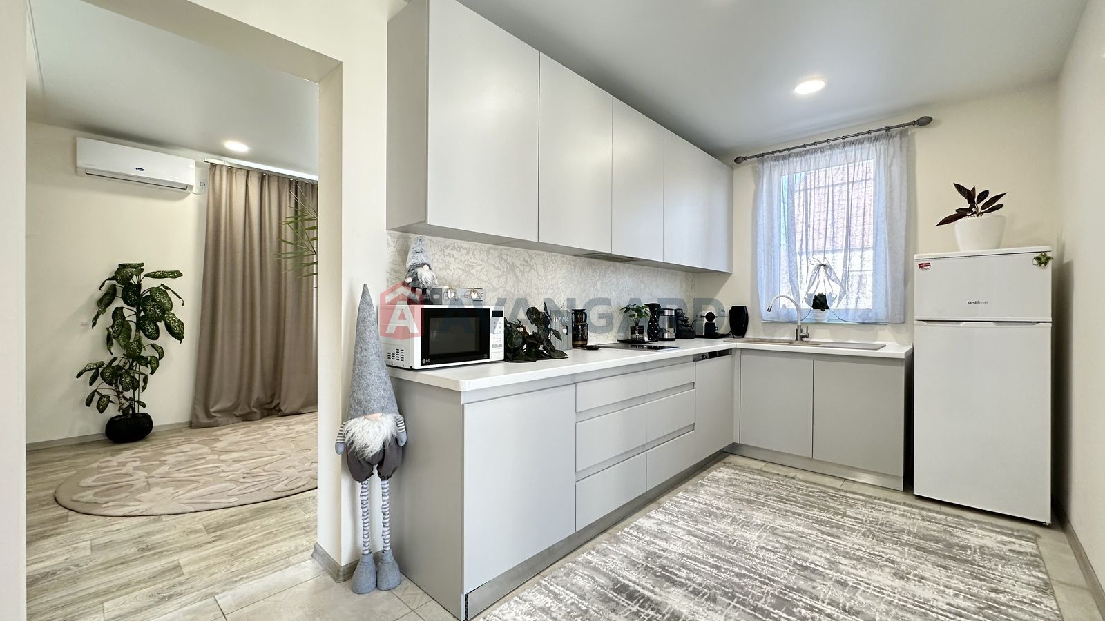 Продам 2-х эт. дом 80 м2 в Новосёловке Новомосковский р-н