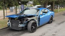Dodge Challenger 5.7 Hemi Shaker