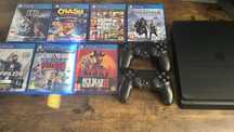 PS4 Slim 500gb+ 2 pady+ 7 gier