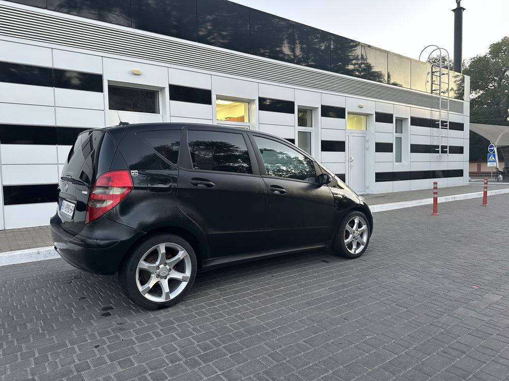 Mercedes-Benz Мерседес А класс 2.0 дизель