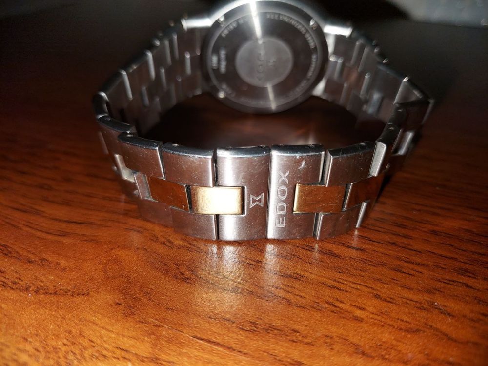 Швейцарские часы Edox Les Pres
