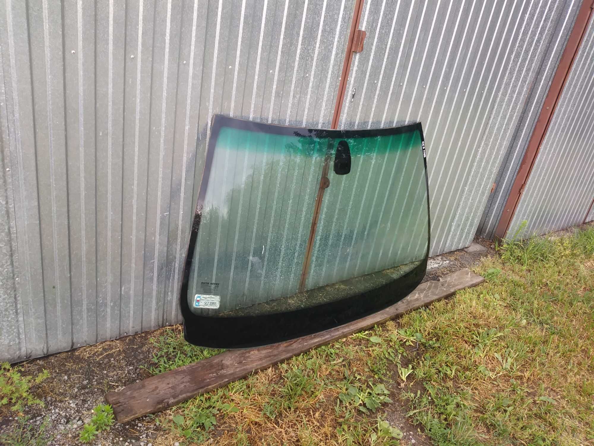 BMW E39 szyba przód przednia czołowa