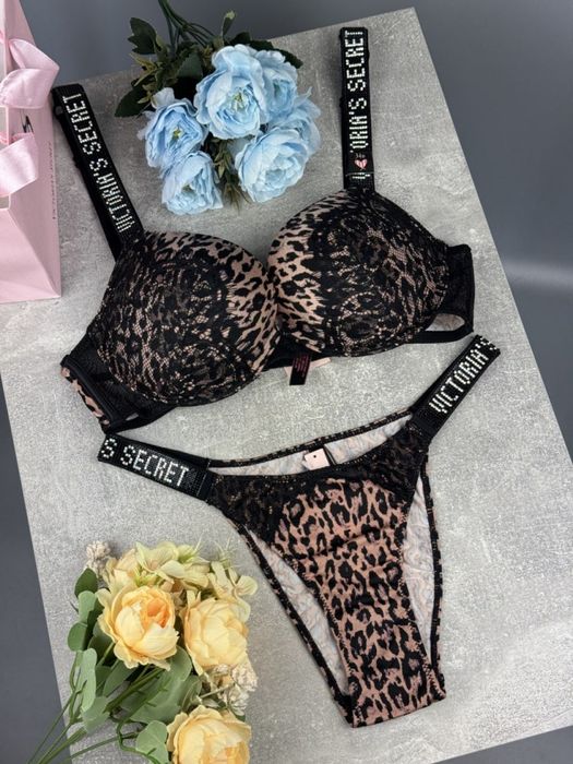 Комплект Victoria's Secret білизна
