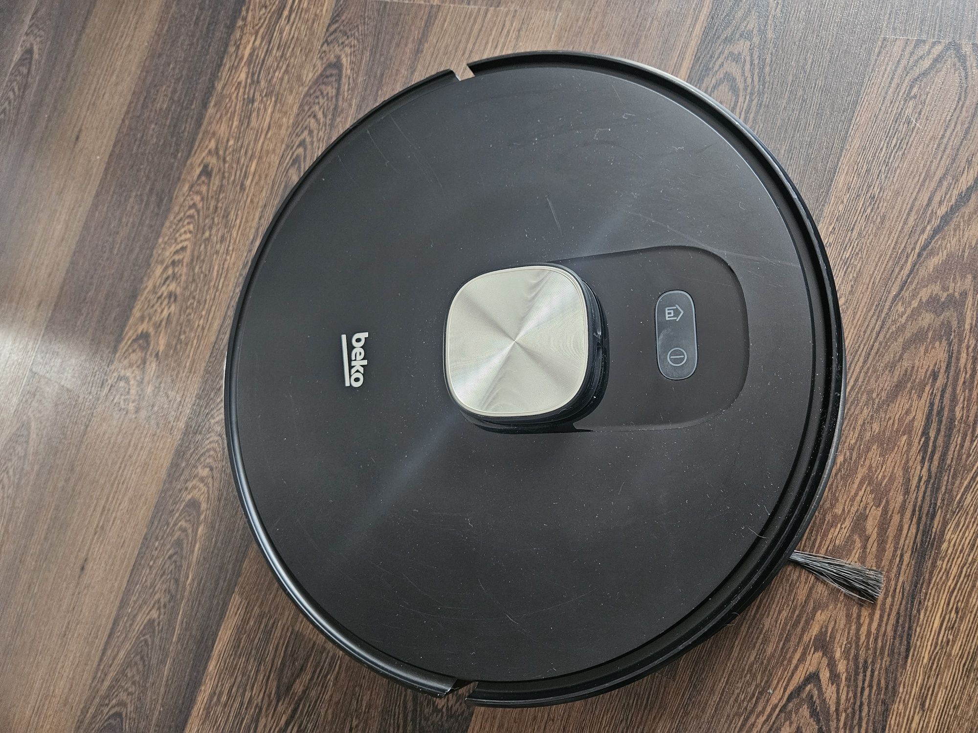 Beko robot sprzatajacy ze stacją odbioru