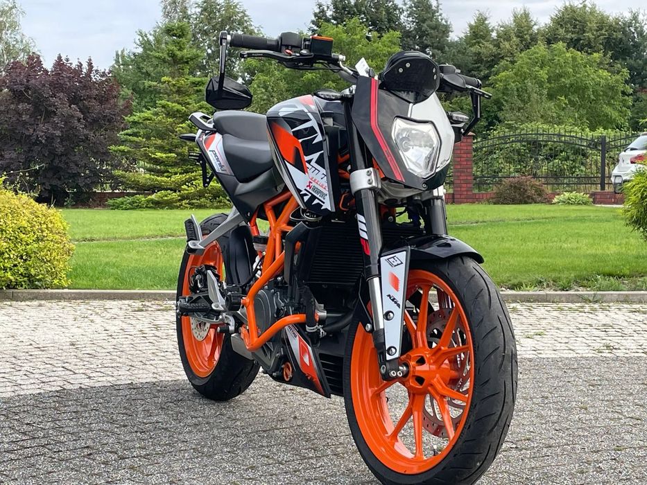 KTM Duke KTM Duke 390 NA KAT A2