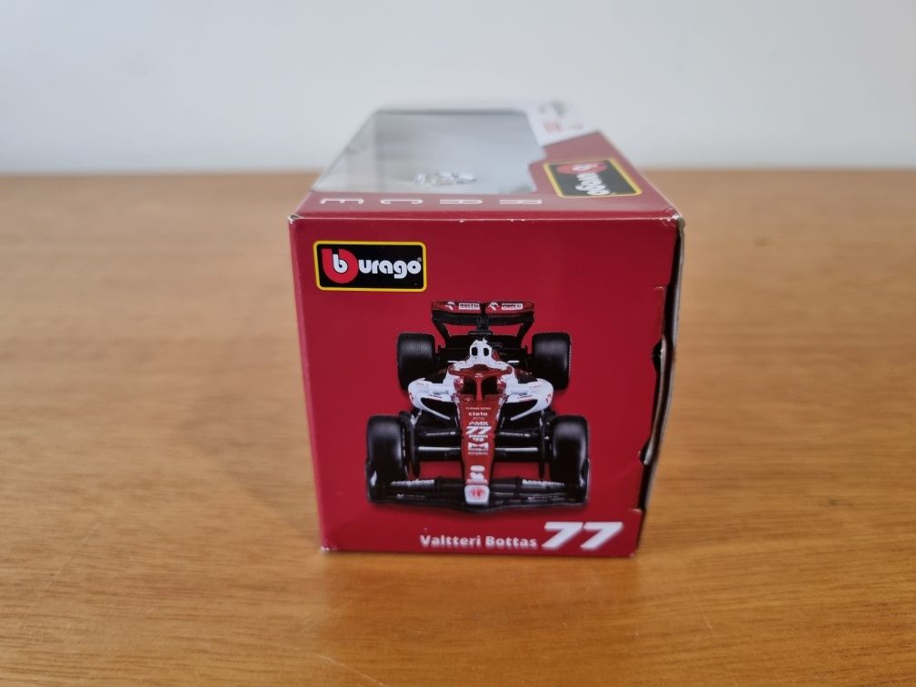 Bburago - Alfa Romeu F1 Team - Valtteri Bottas [esc 1:43]