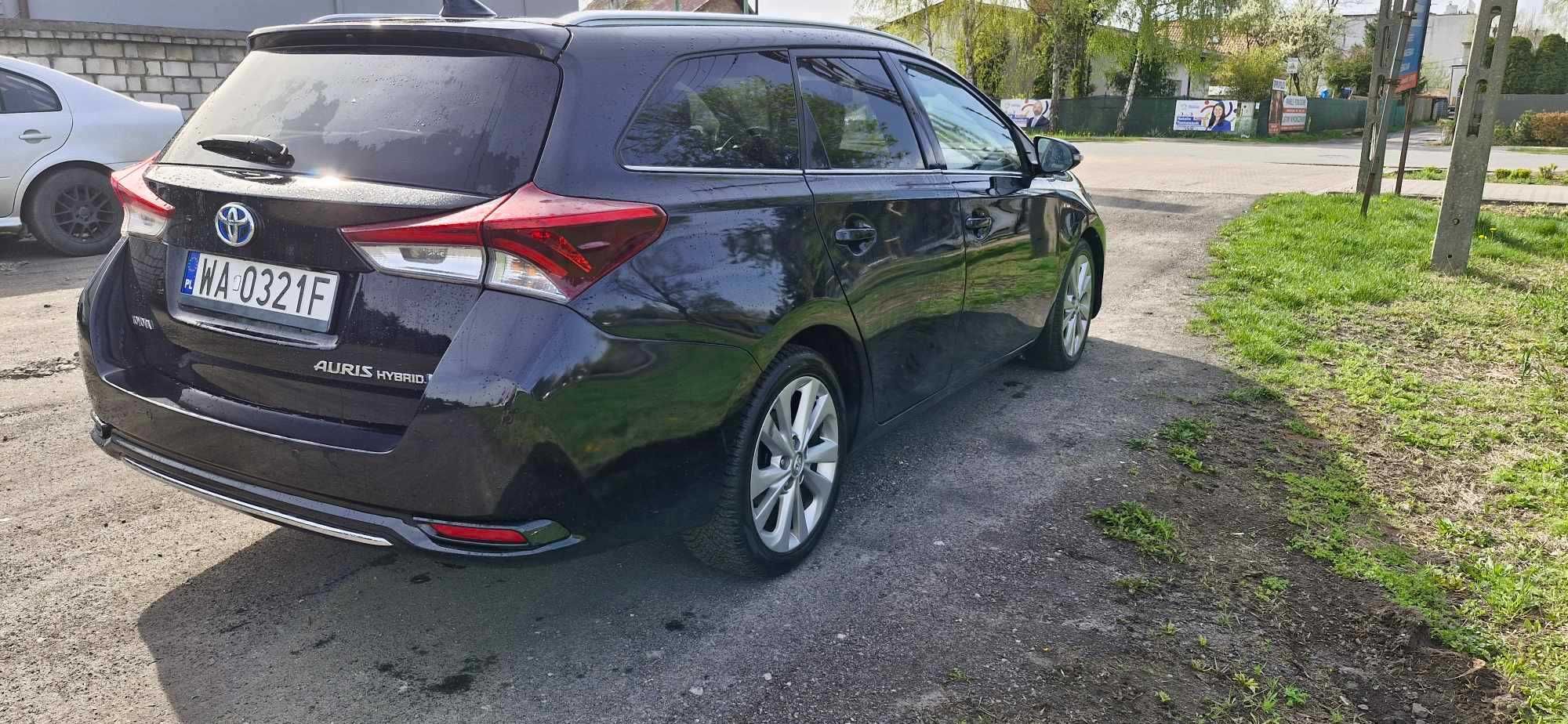 Toyota Auris 1.8 B+H+G