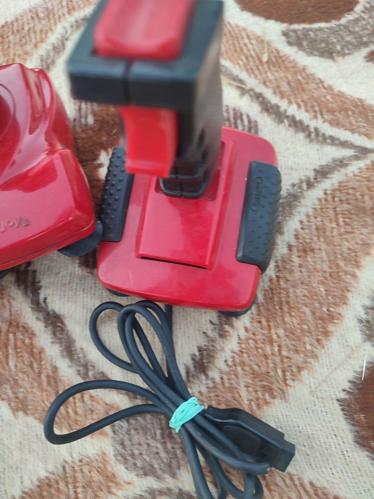 2 Joysticki Commodore Amiga