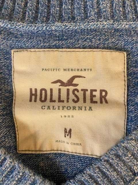 Niebieski lekki sweterek Hollister