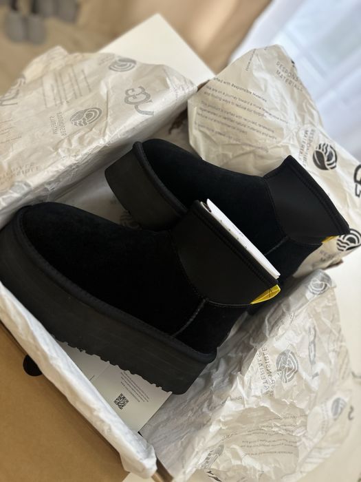 Натуральні UGG Mini/Classic Dipper
