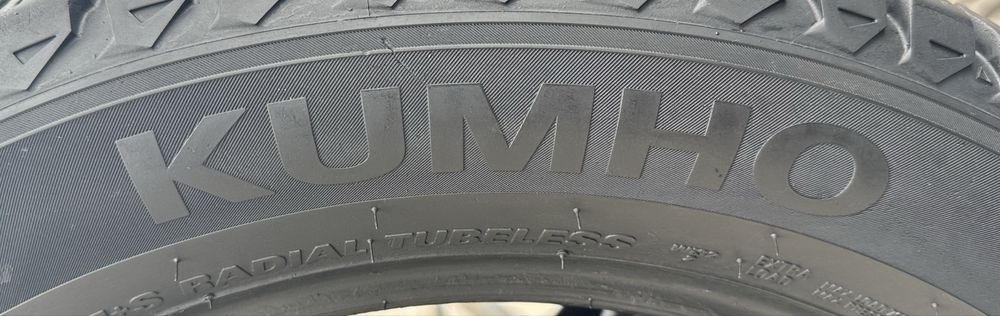 Шини 215/55 R17 KUMHO