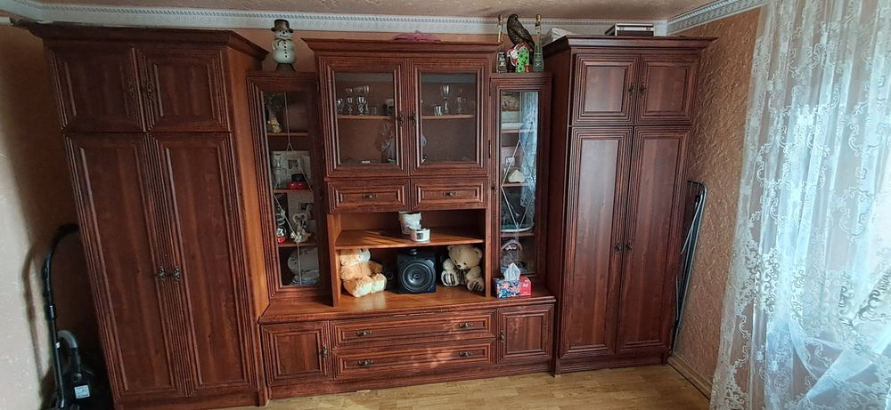 Стінка у хорошому стані