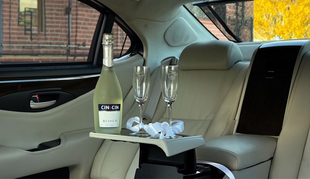 Auto do ślubu Lexus LS600