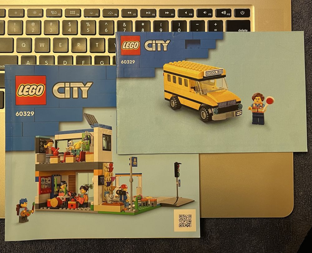 Lego City 60329 «Школа» оригінал
