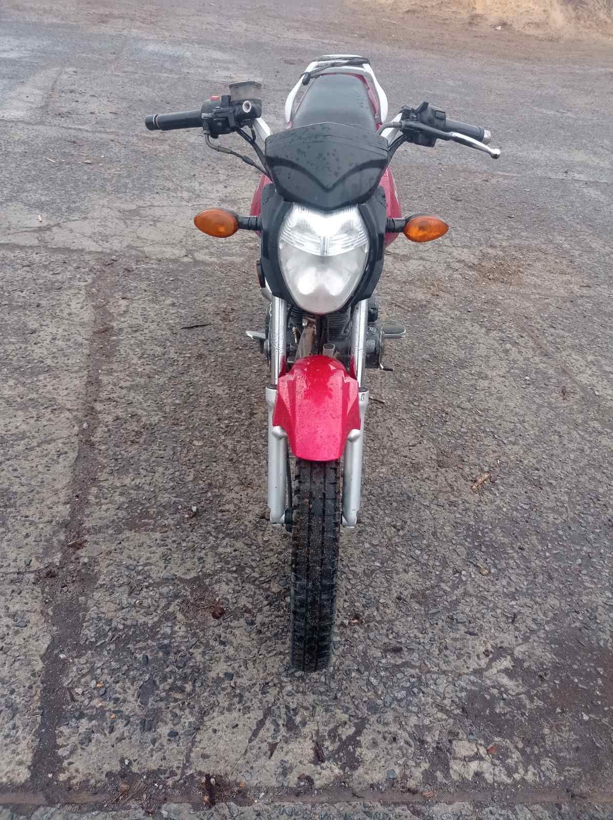 Продам мотоцикл кінлон 150