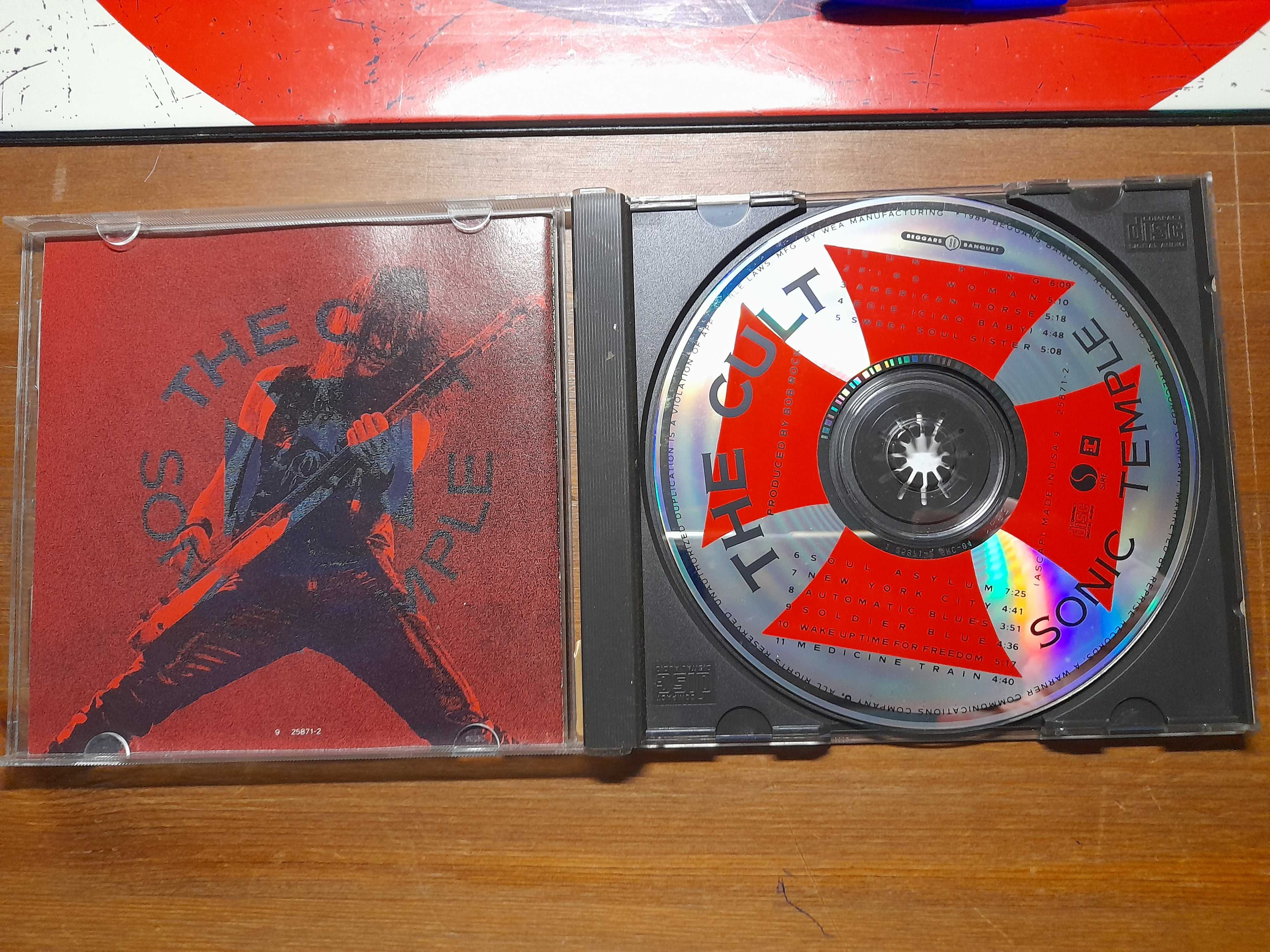 Pack  4 cds gravação original das Bandas The Cult e D.A.D. bom estado.