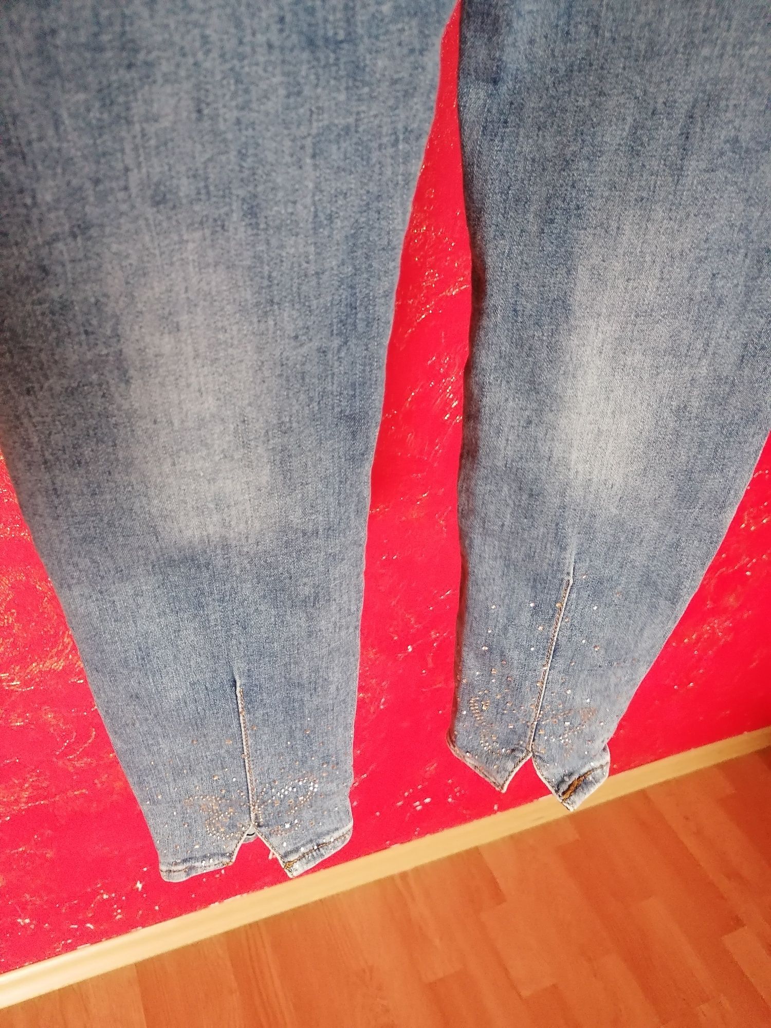Spodnie jeansy S