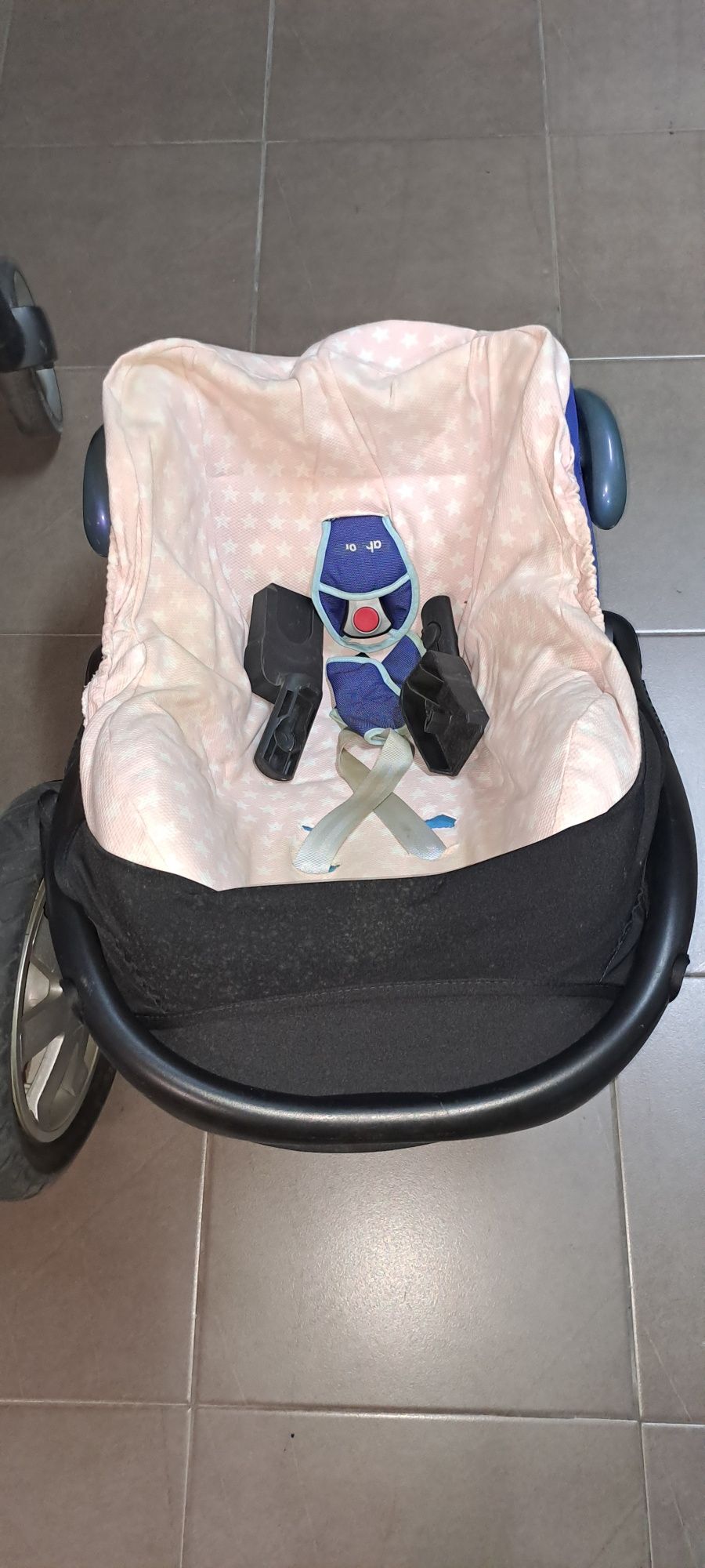Carrinho bebé maxi cosi Quinny Buz
Carrinho confortável e muito robust