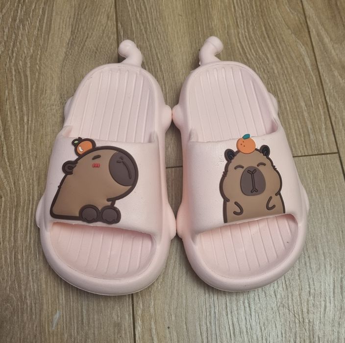 Klapki piankowe Kapibara 27